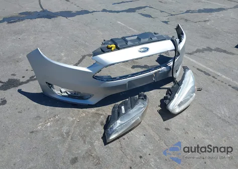 2015 Ford Focus Se из США, поврежденный, VIN 1FADP3F23FL273129